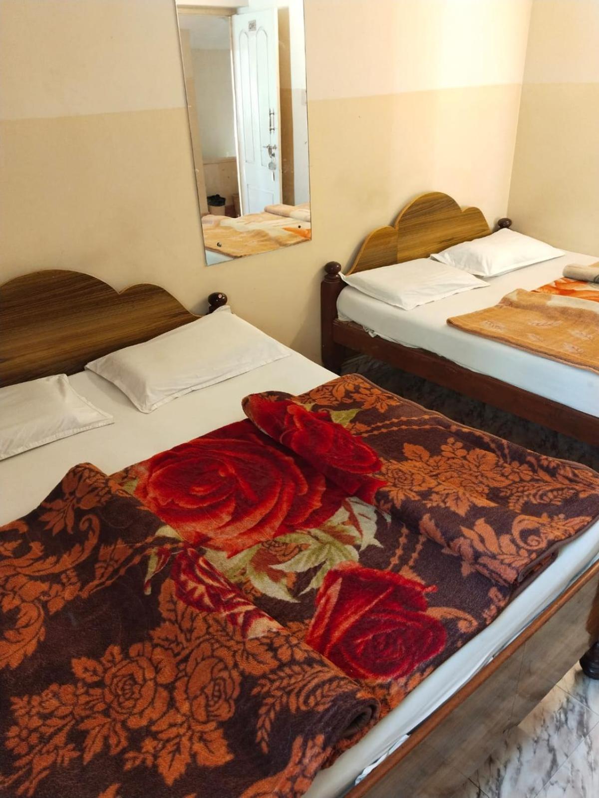 Nkf Residency Mysuru Hotel Kültér fotó
